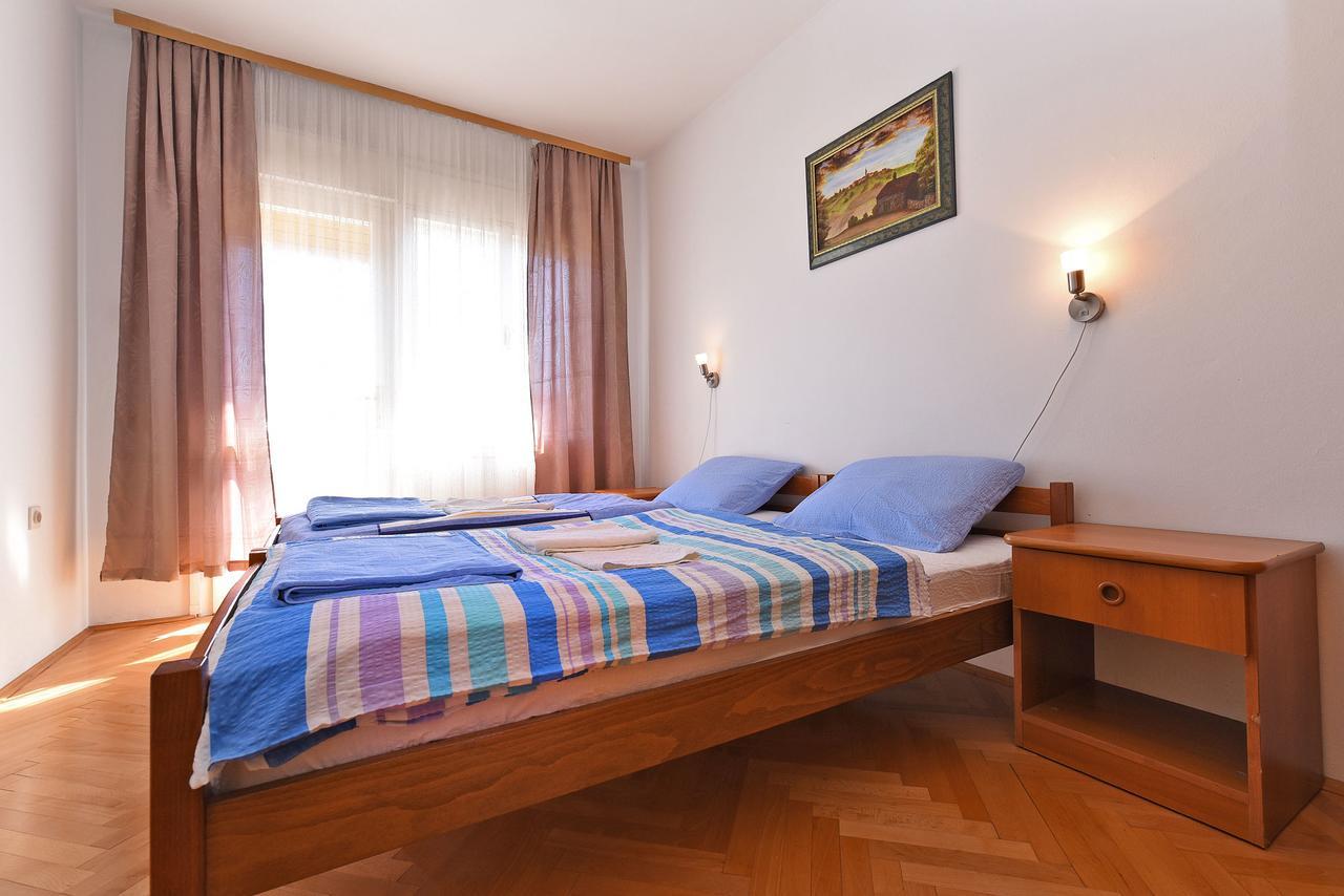 Apartments Josip 74 Pula Bagian luar foto