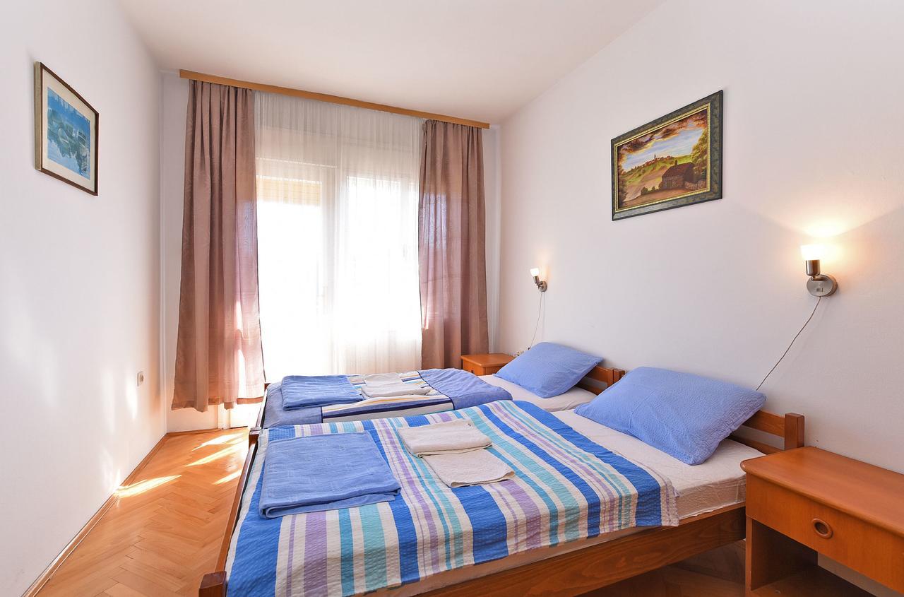 Apartments Josip 74 Pula Bagian luar foto